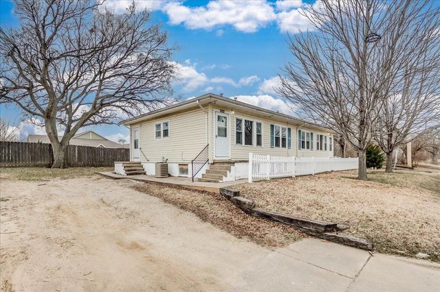 2801-2803 W elm, Wichita, KS 67203