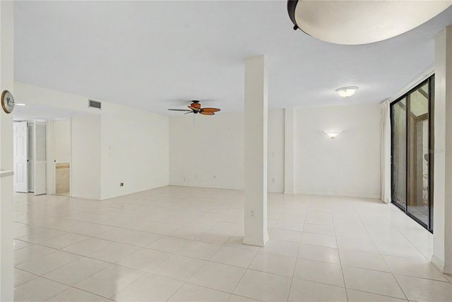 1117 SALERNO COURT 1117, Orlando, FL 32806