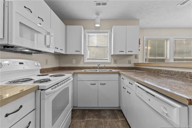 6760-1 Willowbrook Drive 1, Fayetteville, NC 28314