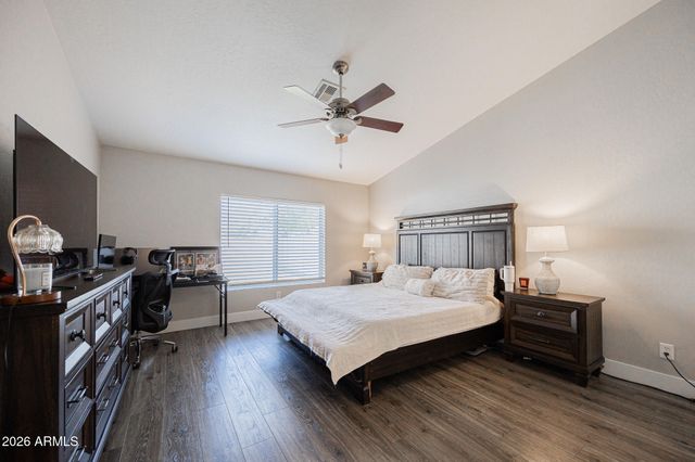 904 S DOLPHIN Drive, Gilbert, AZ 85233