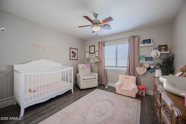 904 S DOLPHIN Drive, Gilbert, AZ 85233