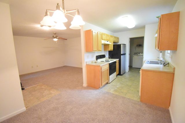 705 E Vine Street, Rensselaer, IN 47978