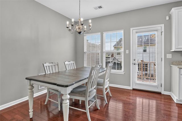 1023 Grey Fox Cir, Collier Twp, PA 15017