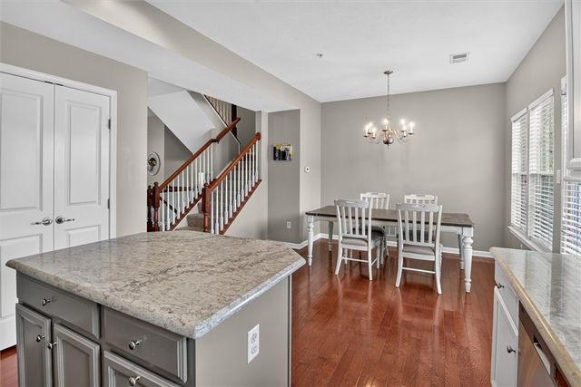 1023 Grey Fox Cir, Collier Twp, PA 15017