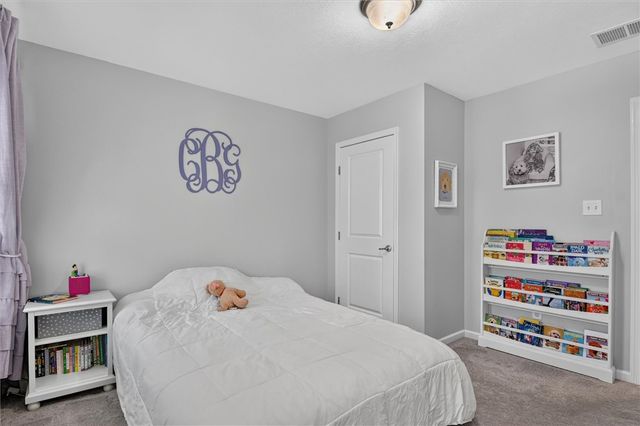 1023 Grey Fox Cir, Collier Twp, PA 15017