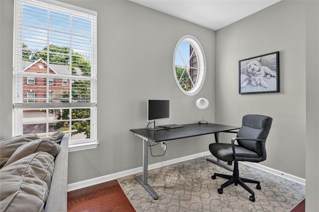 1023 Grey Fox Cir, Collier Twp, PA 15017