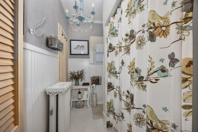 614 W Cass Street, Greenville, MI 48838