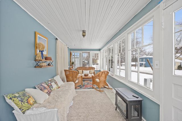 614 W Cass Street, Greenville, MI 48838