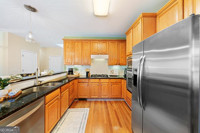 398 Vista Lake Drive, Suwanee, GA 30024