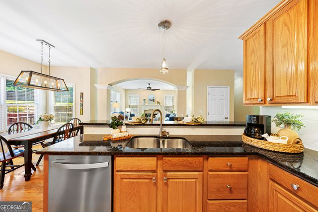398 Vista Lake Drive, Suwanee, GA 30024
