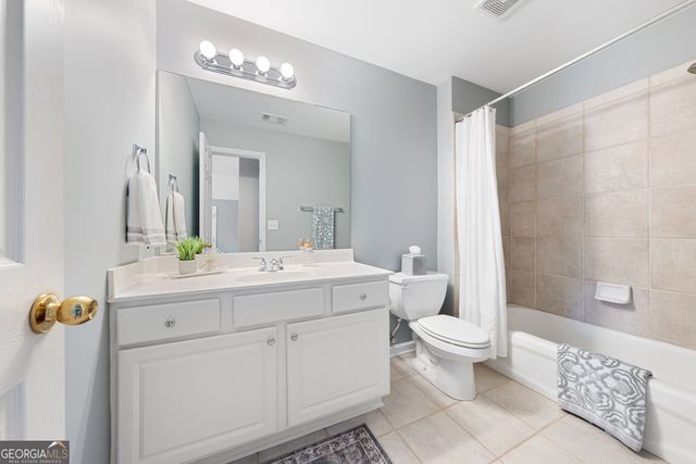 398 Vista Lake Drive, Suwanee, GA 30024