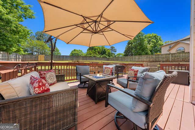 398 Vista Lake Drive, Suwanee, GA 30024