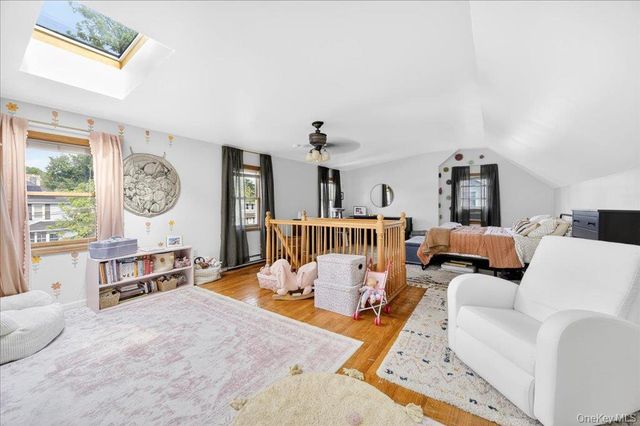 23 Roosevelt Place, Newburgh, NY 12550
