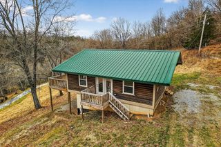 99 Judkins Ln, Hickman, TN 38567