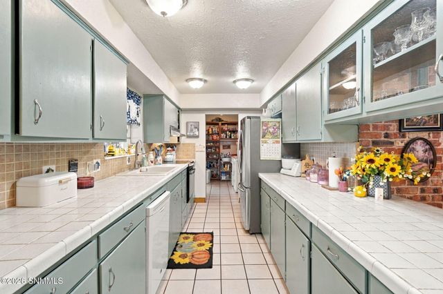 3550 Coral Road 1, Las Cruces, NM 88007