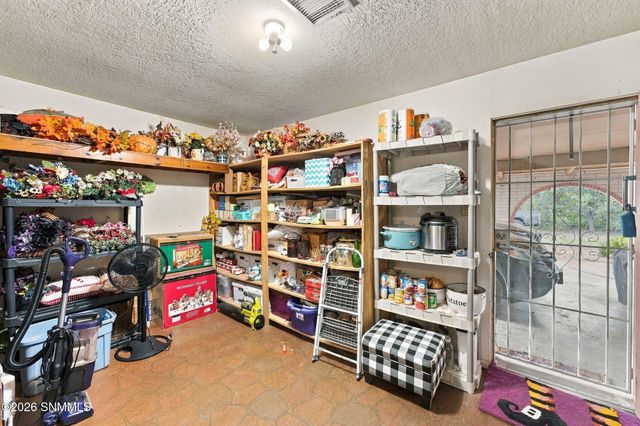 3550 Coral Road 1, Las Cruces, NM 88007