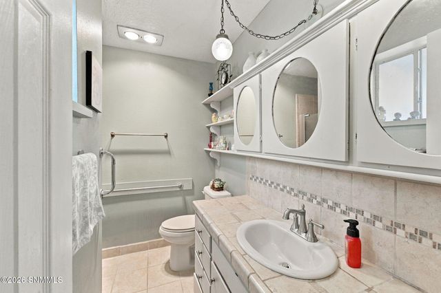 3550 Coral Road 1, Las Cruces, NM 88007