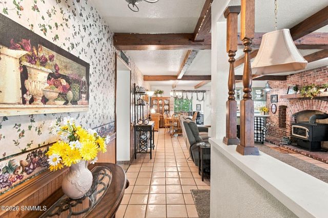 3550 Coral Road 1, Las Cruces, NM 88007