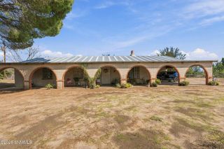 3550 Coral Road 1, Las Cruces, NM 88007
