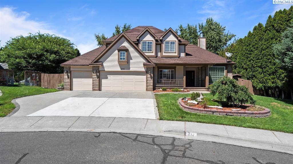 212 Sitka Ct, Richland, WA 99352