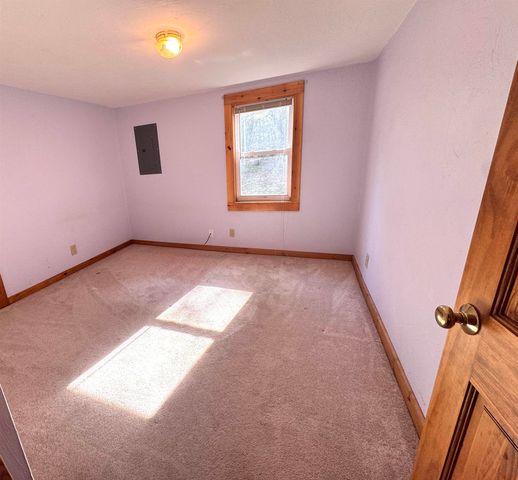 102 Preve Drive, Northwood, NH 03261