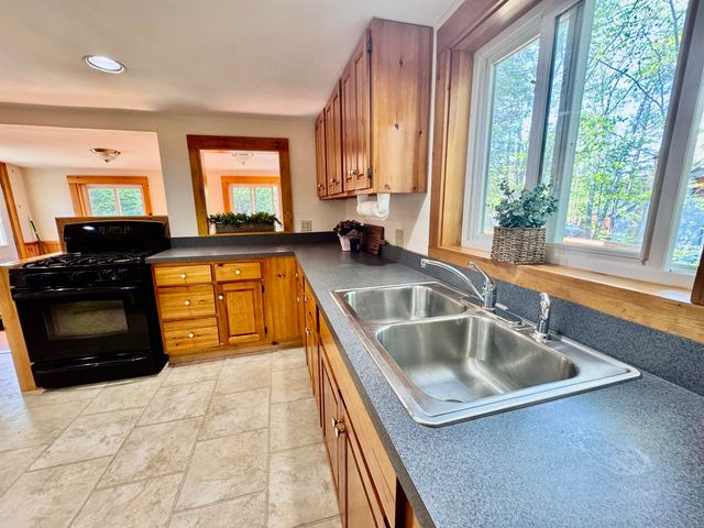 102 Preve Drive, Northwood, NH 03261
