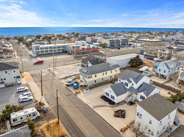 108 W 22nd Street, Ship Bottom, NJ 08008
