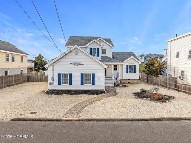 108 W 22nd Street, Ship Bottom, NJ 08008