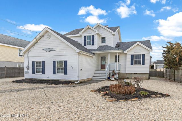 108 W 22nd Street, Ship Bottom, NJ 08008