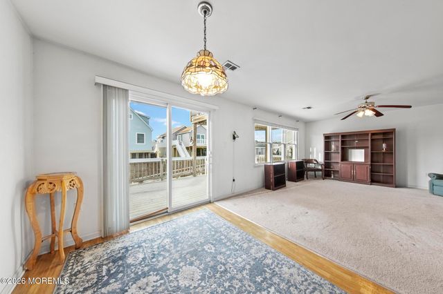 108 W 22nd Street, Ship Bottom, NJ 08008