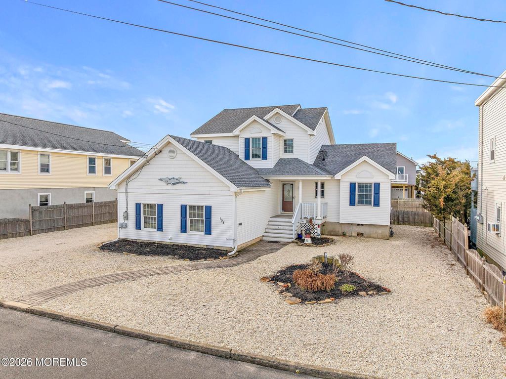 108 W 22nd Street, Ship Bottom, NJ 08008