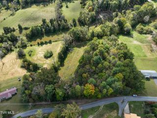 1476 Silver Grove Road, Bluff City, TN 37618