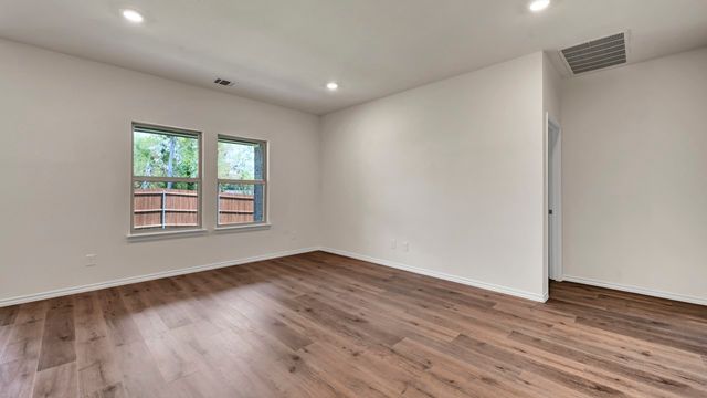 208 Silvergrass Street, Royse City, TX 75189