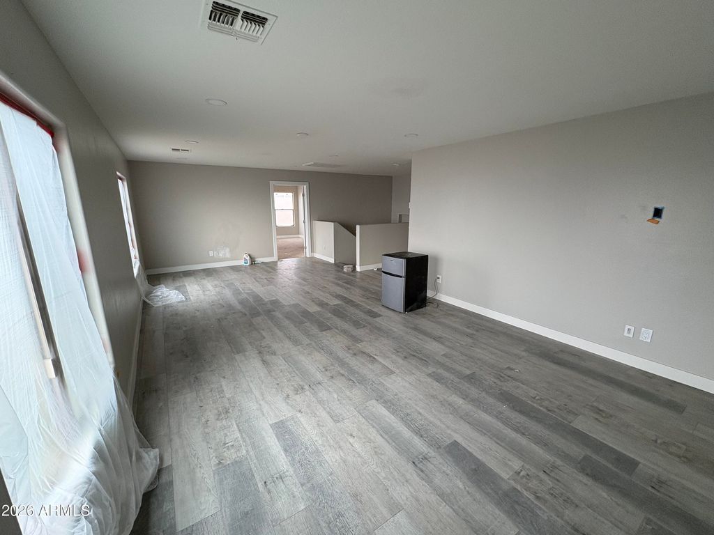 Image 17 of property listing at 951 W ELIZABETH Way, Coolidge, AZ 85128