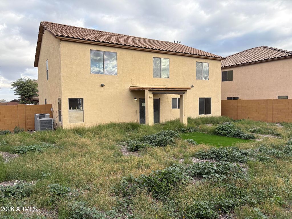 Image 19 of property listing at 951 W ELIZABETH Way, Coolidge, AZ 85128