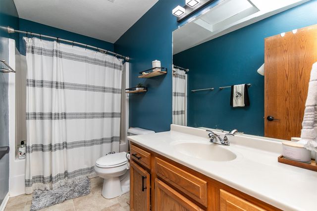 400 SE Westgate Drive, Waukee, IA 50263