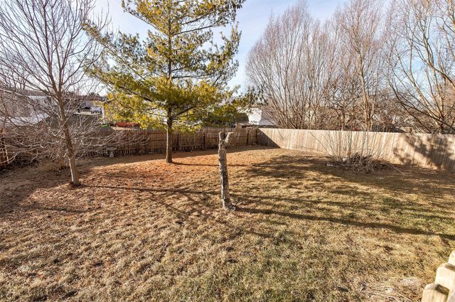 400 SE Westgate Drive, Waukee, IA 50263