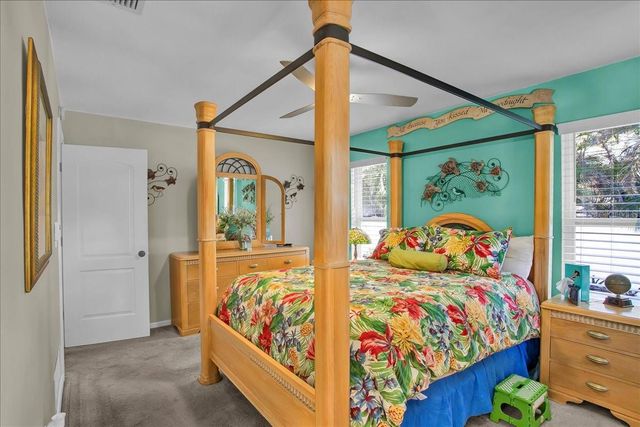 855 FOUNTAINHEAD DRIVE, Largo, FL 33770