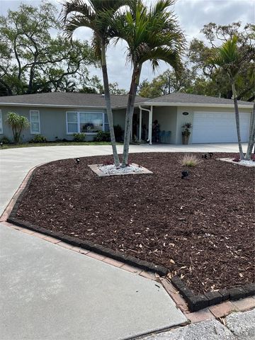 855 FOUNTAINHEAD DRIVE, Largo, FL 33770