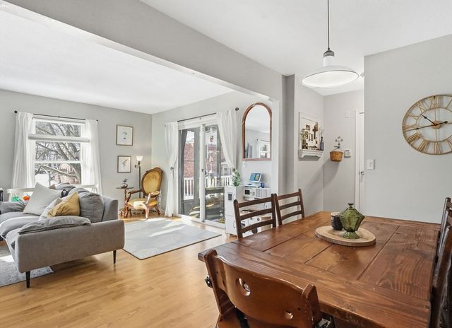 40 Halifax Ct D, Springfield, MA 01108