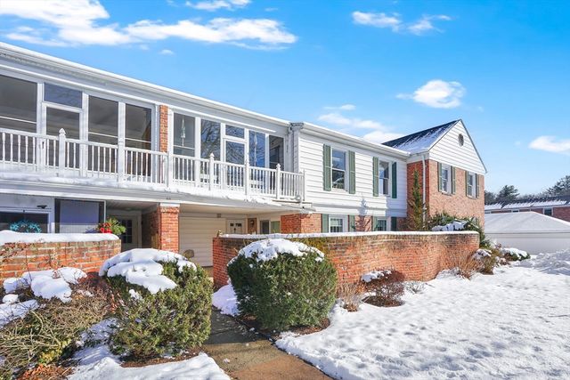 40 Halifax Ct D, Springfield, MA 01108