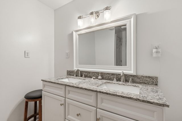 1310 River Road, Mcclellanville, SC 29458