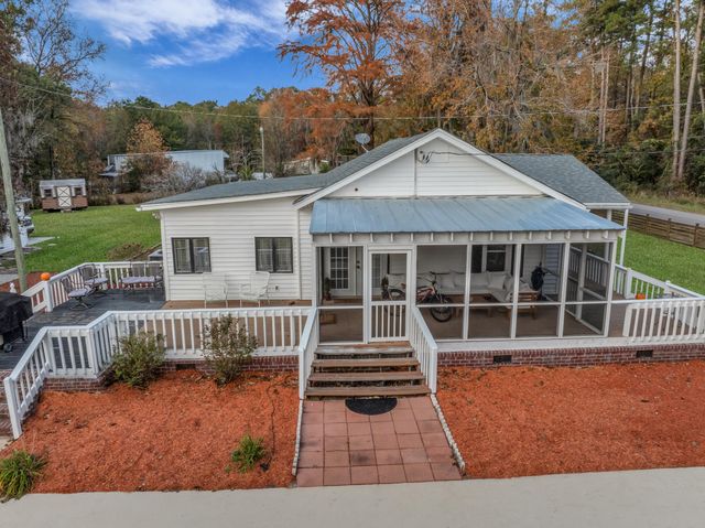 1310 River Road, Mcclellanville, SC 29458