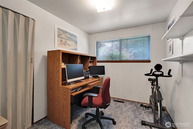 420 S 128th Street, Seattle, WA 98168