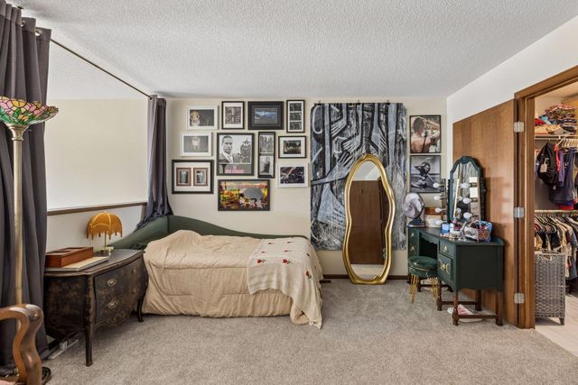 2650 University Avenue W 205, Saint Paul, MN 55114