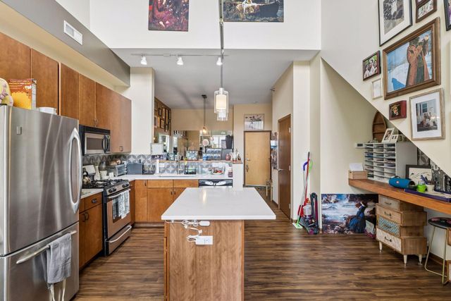 2650 University Avenue W 205, Saint Paul, MN 55114