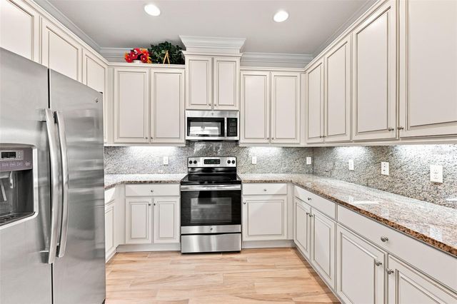 623 CHIPPER DRIVE, Sun City Center, FL 33573