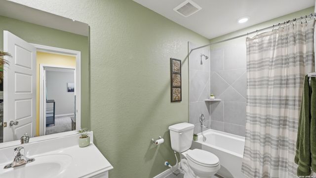 1312 Moby Dr, New Braunfels, TX 78130