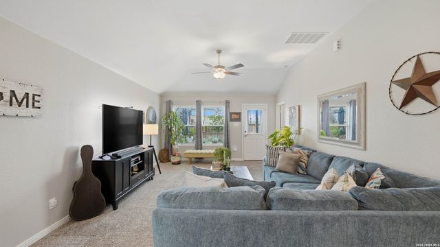 1312 Moby Dr, New Braunfels, TX 78130