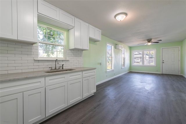 6309 Anderson Street, Texas City, TX 77591